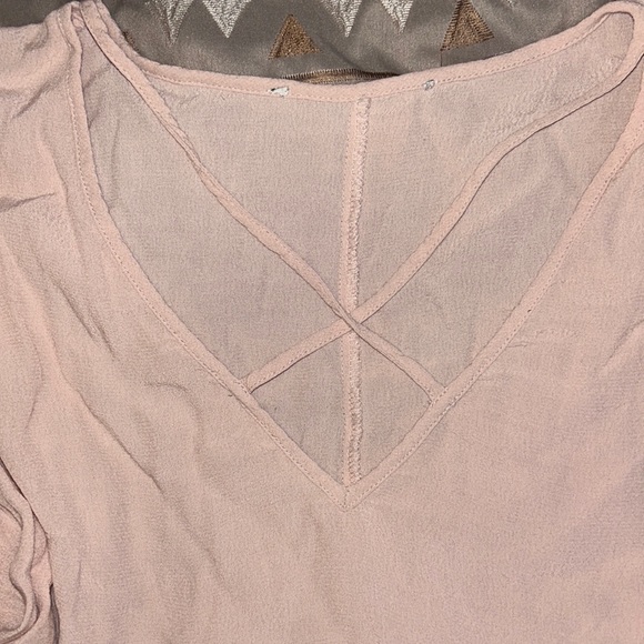 Blush Pink Bell Sleeve Top (S) - Picture 3 of 5